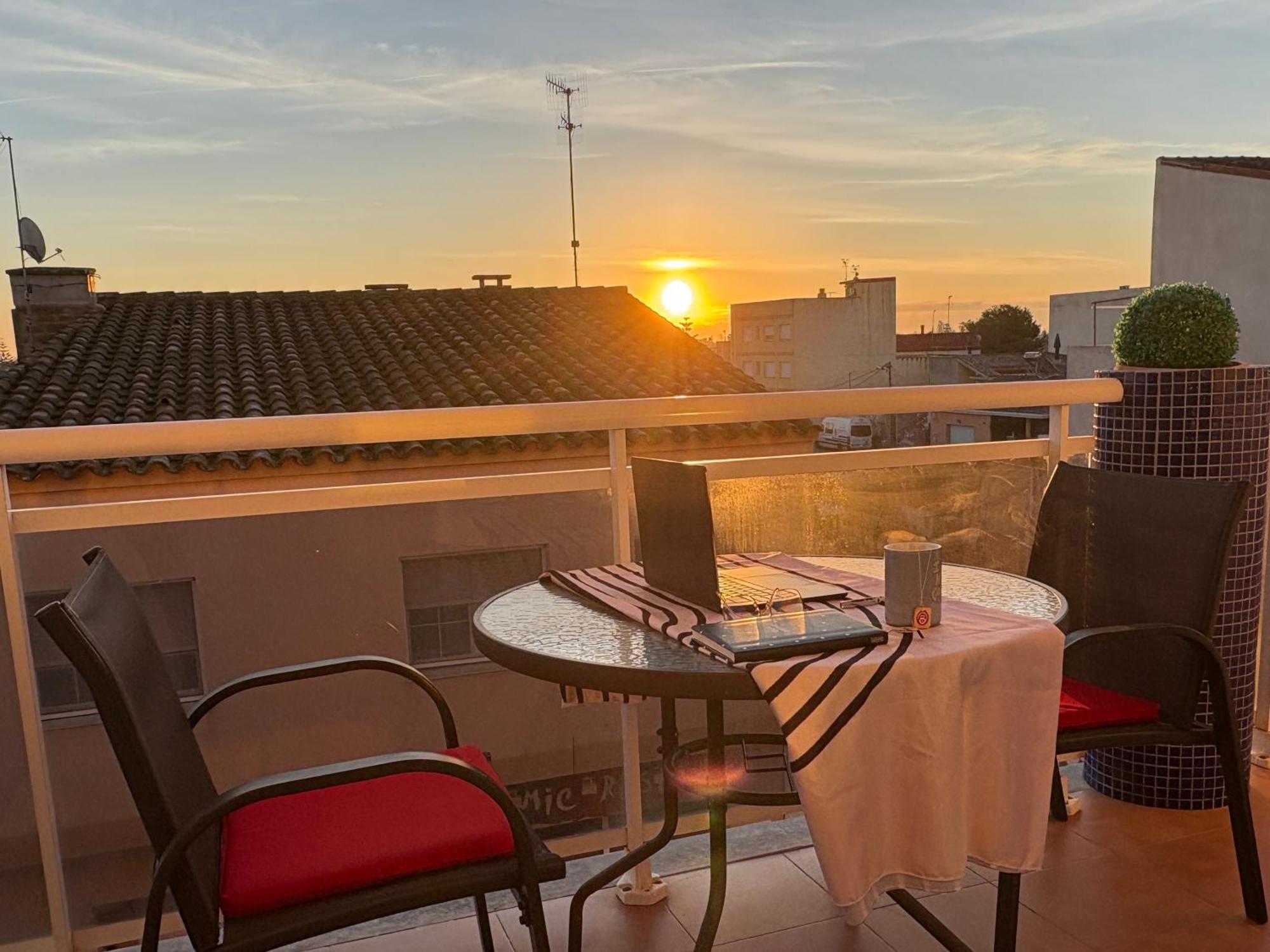 Apartament Vibra Delta Sant Jaume d'Enveja Zewnętrze zdjęcie